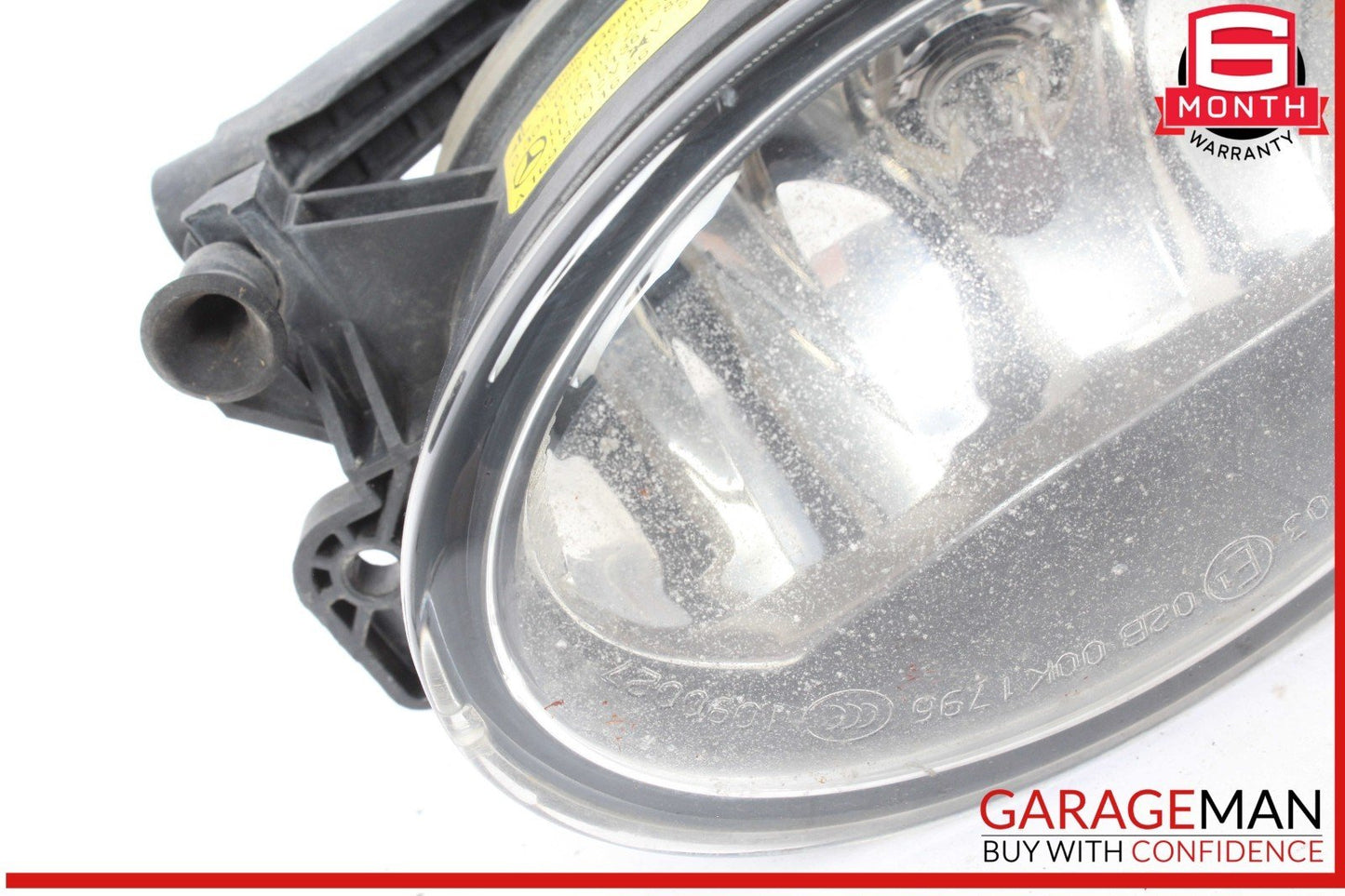 06-10 Mercedes W211 E350 CLS500 Fog Light Lamp Right Passenger 1698201656 OEM