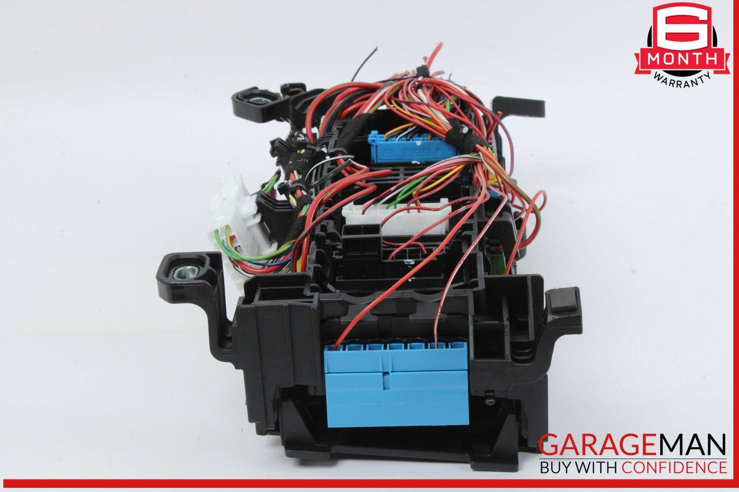 14-20 Mercedes X156 GLA250 CLA250 Front Right Interior Relay Fuse Box Assembly