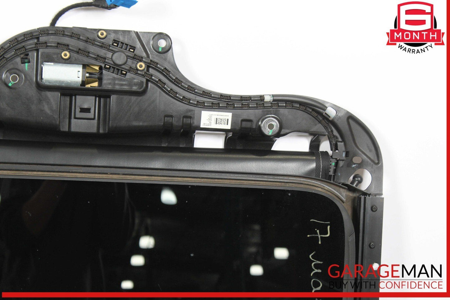 17-22 Maserati Levante M161 Panoramic Pano Sunroof Sun Shade Roof Glass OEM