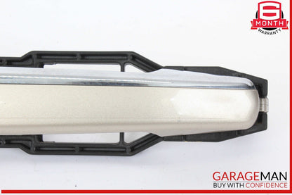 96-02 Mercedes W210 E320 Front Right Passenger Side Exterior Door Handle OEM
