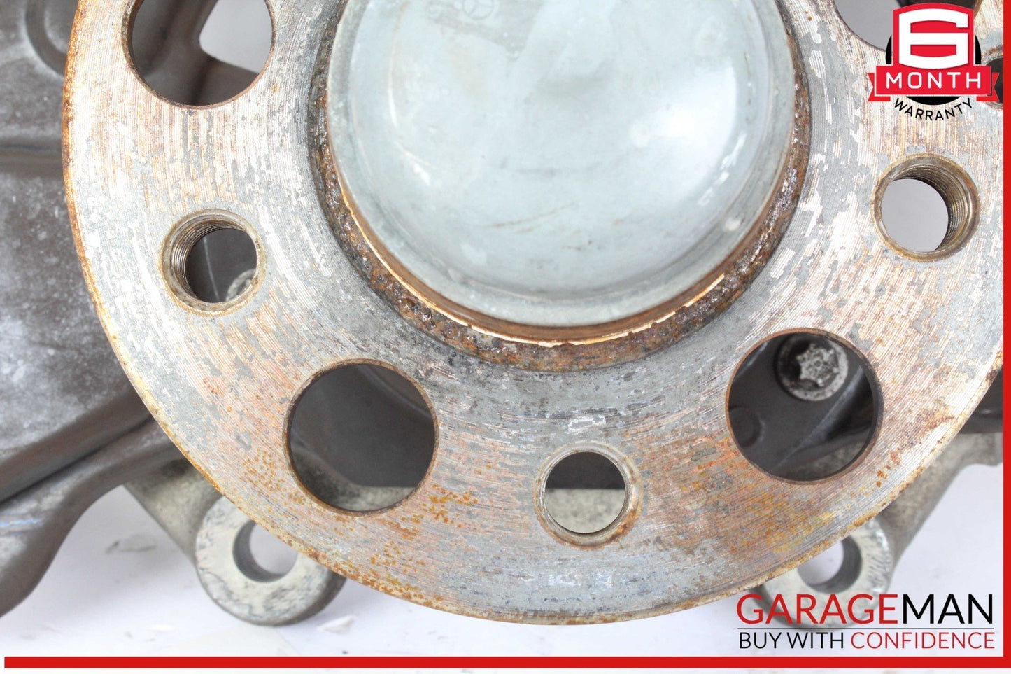 10-16 Mercedes W212 E350 Front Right Side Wheel Spindle Knuckle Hub OEM