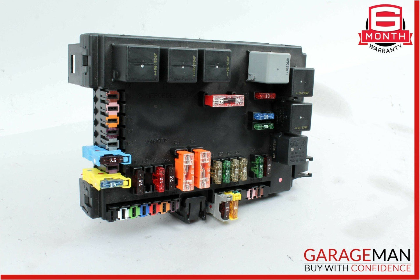 07-13 Mercedes W221 S550 CL550 Rear Trunk Fuse Box Relay Block 2215403050 OEM