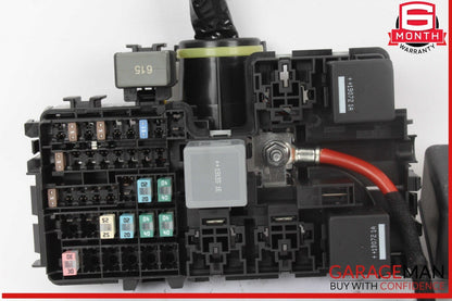 16-25 Volvo XC60 Cabin Fuse Relay Box Block Module Unit 31384034 OEM