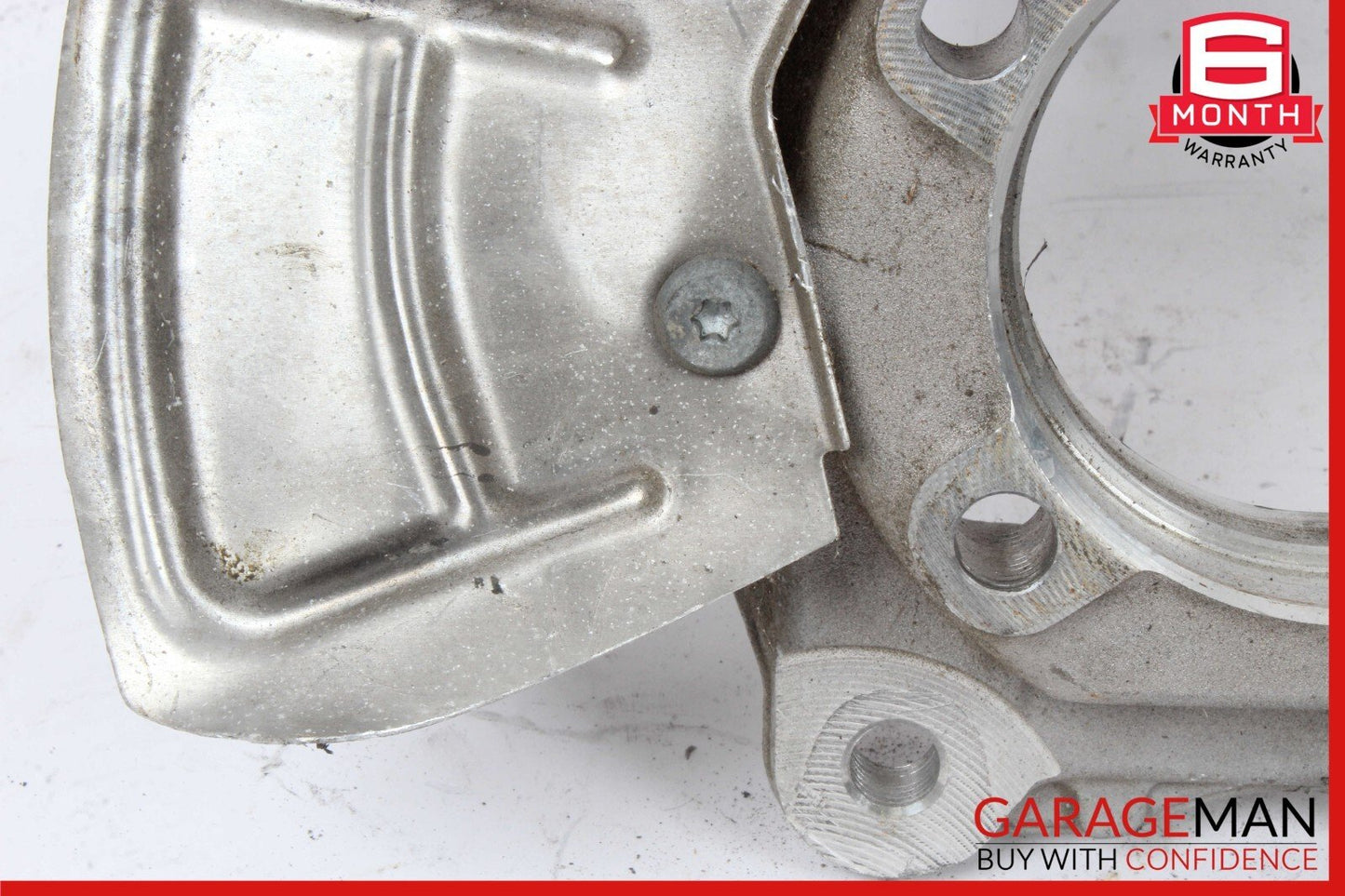 17-19 Alfa Romeo Giulia Rear Right Side Wheel Spindle Knuckle Dust Cover OEM