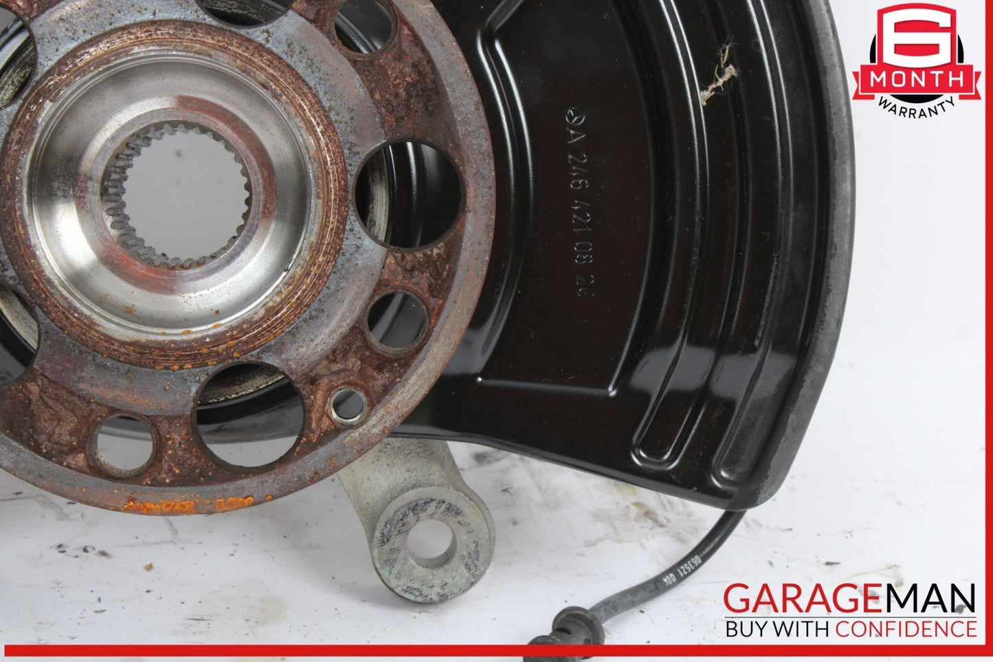 14-19 Mercedes W117 CLA250 Front Right Side Spindle Knuckle Wheel Hub OEM