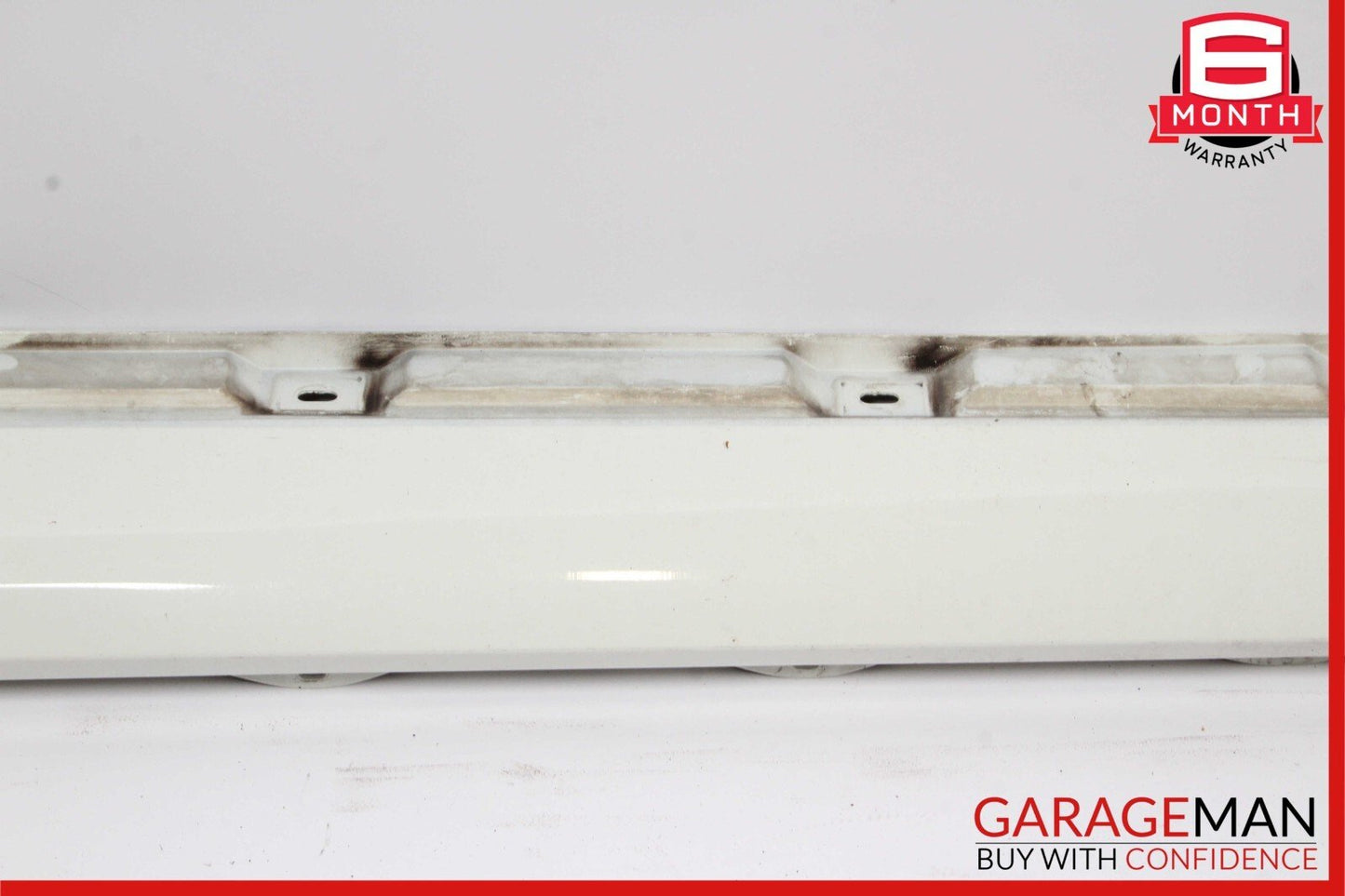 06-13 Mercedes W251 R350 Left Side Rocker Skirt Molding Panel Calcite White