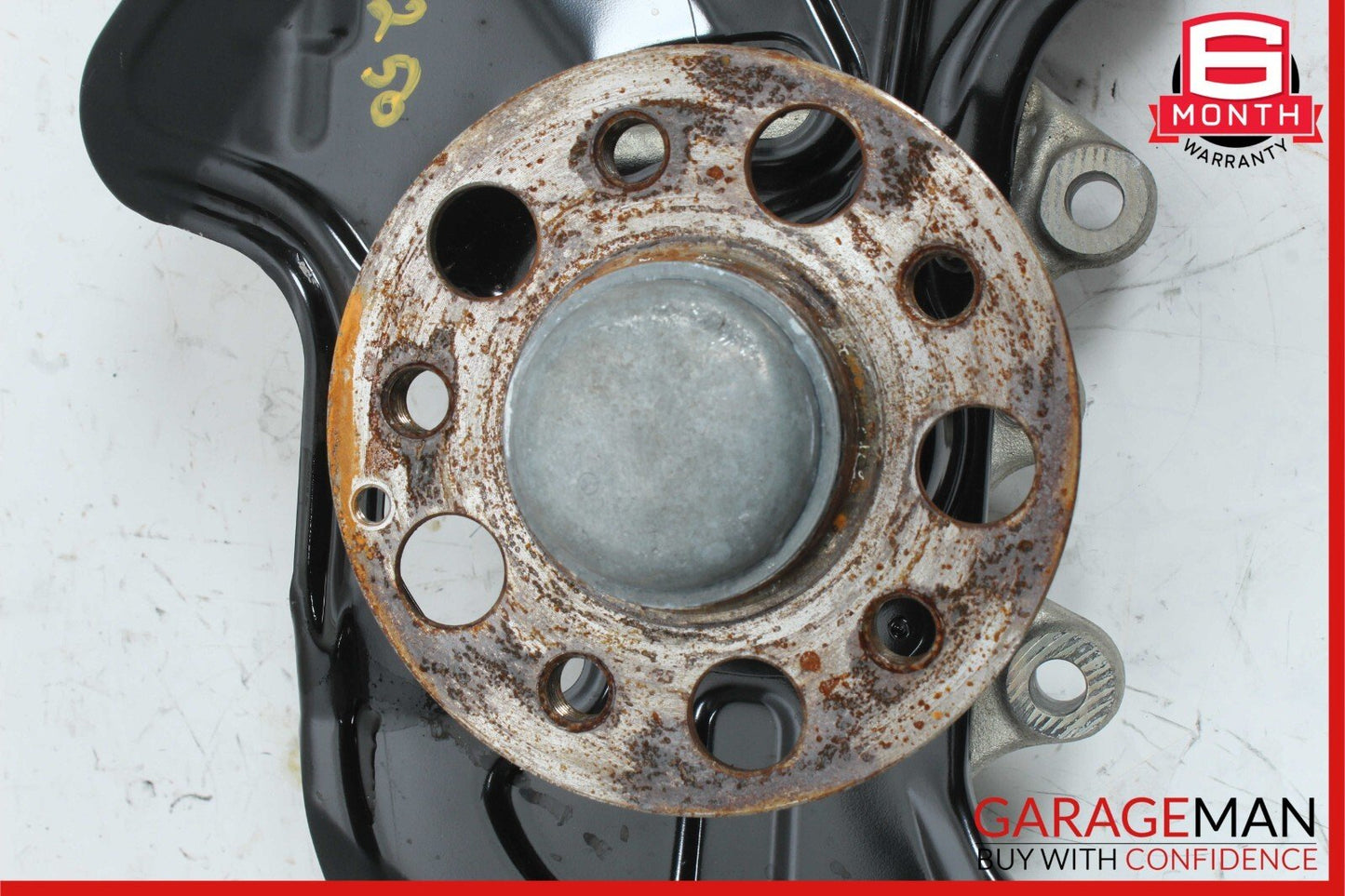 08-20 Mercedes W204 C250 C300 E350 Front Right Side Spindle Knuckle Hub OEM