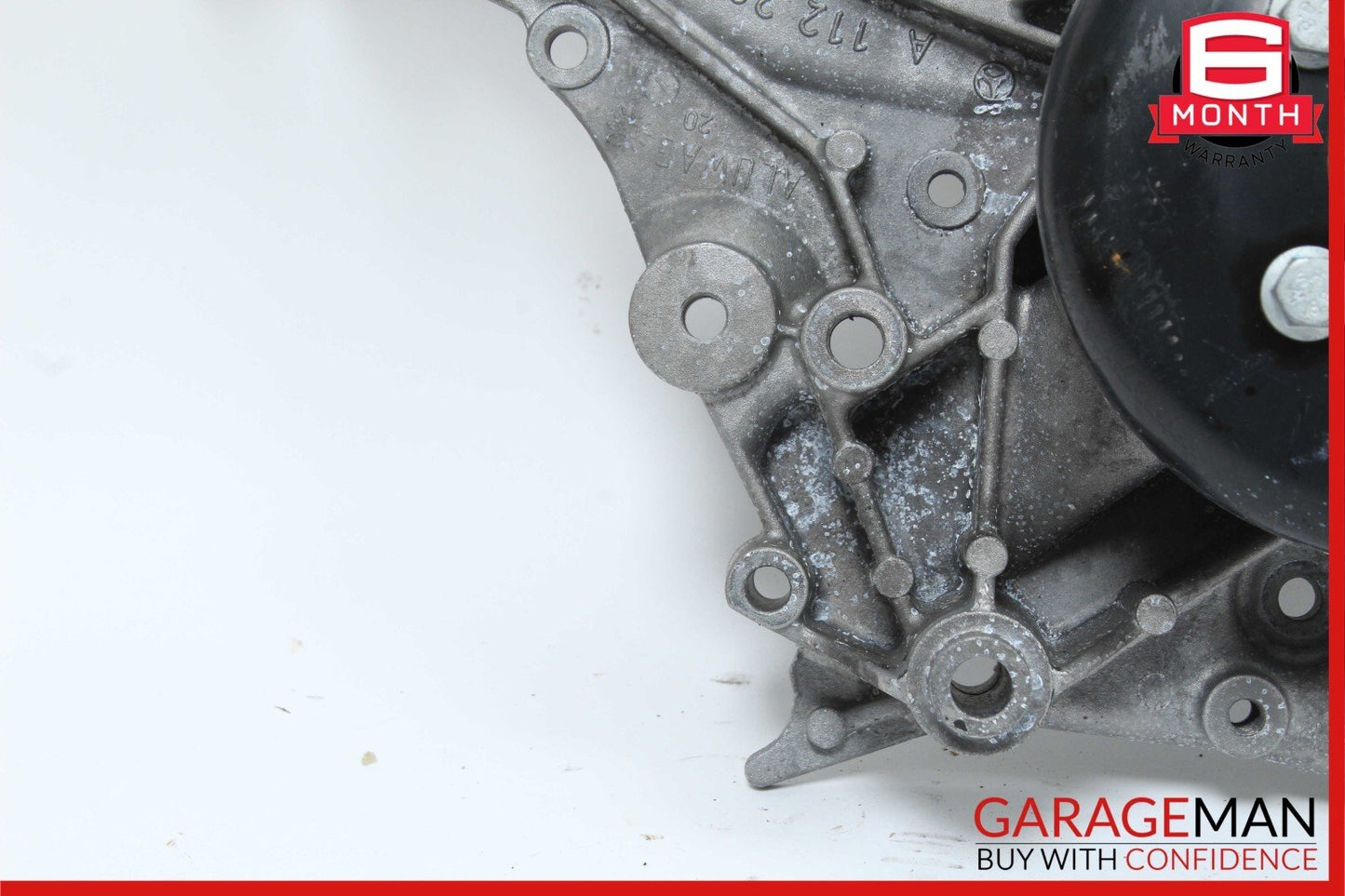 98-06 Mercedes W209 CLK500 E320  Engine Motor Coolant Water Pump 1122010601 OEM