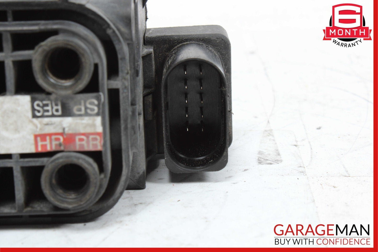07-14 Mercedes W221 S550 CL550 S400 Air Suspension Supply Valve Block Module
