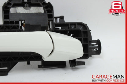 08-11 Mercedes W204 C250 C300 Rear Right Side Exterior Door Handle White OEM