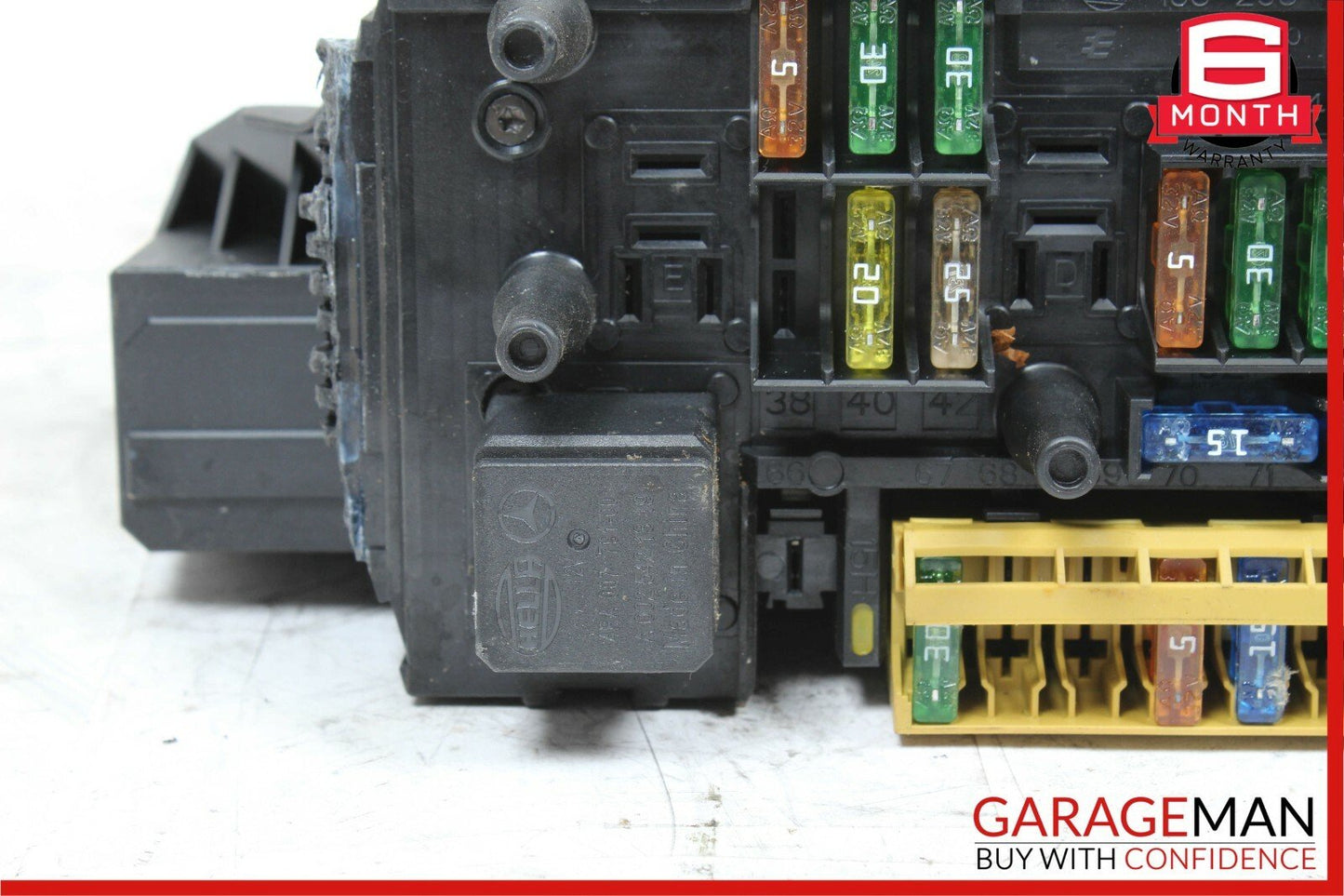 10-16 Mercedes W212 E350 CLS350 Rear Fuse Box Relay SAM Signal Acquisition Assy