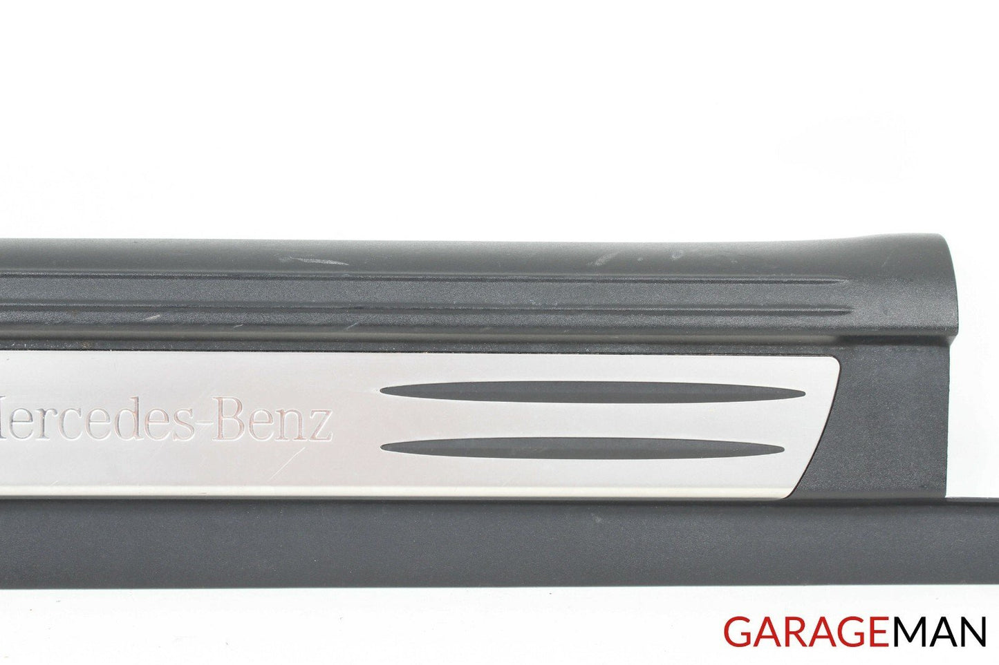 05-08 MERCEDES R171 SLK280 FRONT RIGHT PASSENGER DOOR STEP SILL SCUFF PLATE OEM