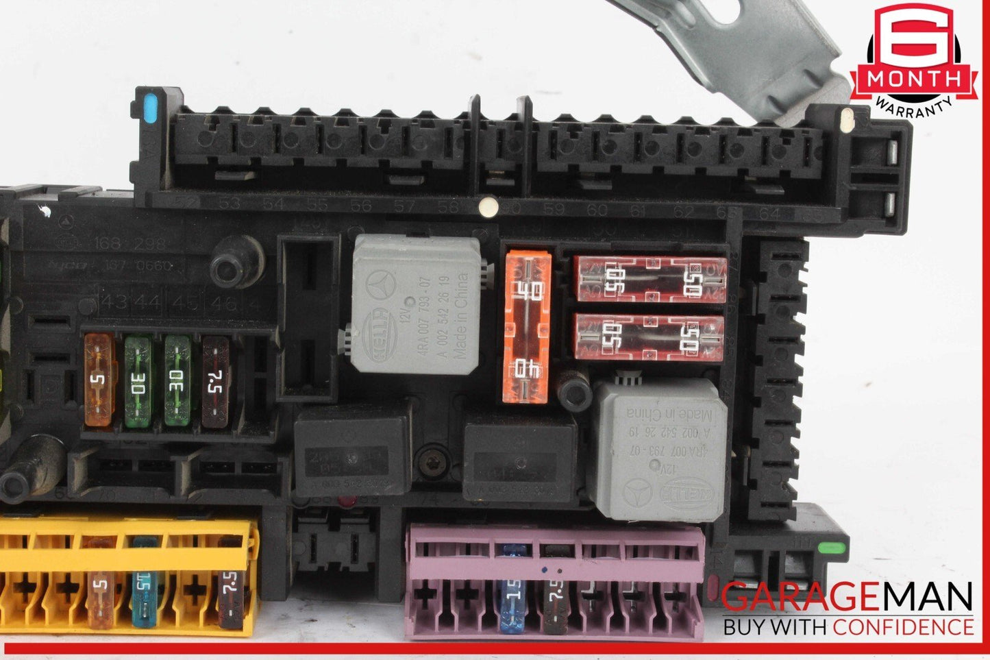 10-11 Mercedes W204 C300 C250 Rear SAM Module Relay Fuse Box 2049001002 OEM