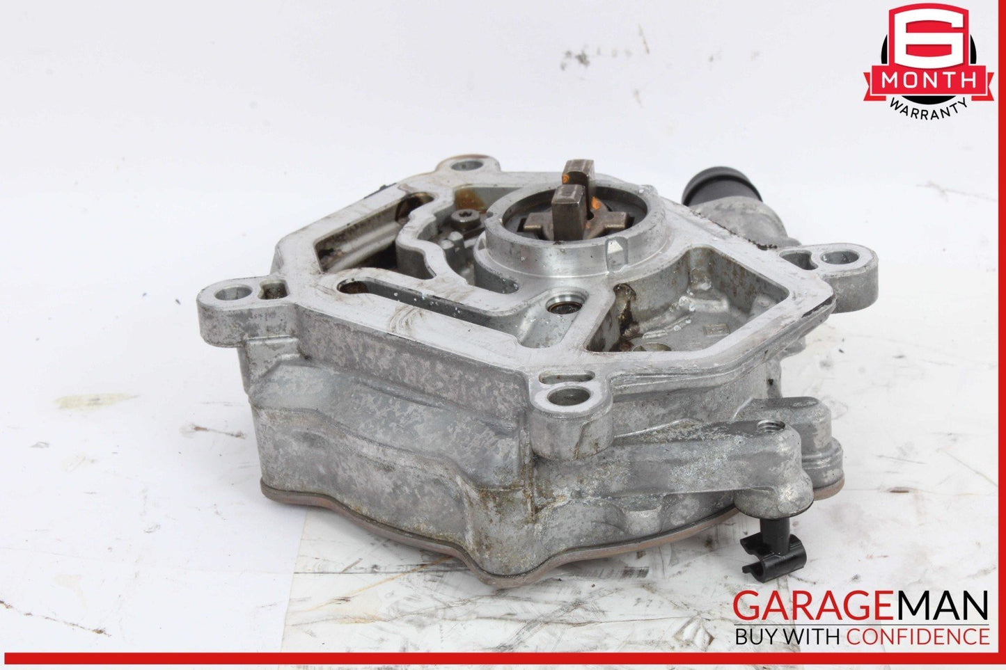 15-23 Mercedes W447 Metris C300 SLC300 M274 Engine Vacuum Pump 2701800901 OEM