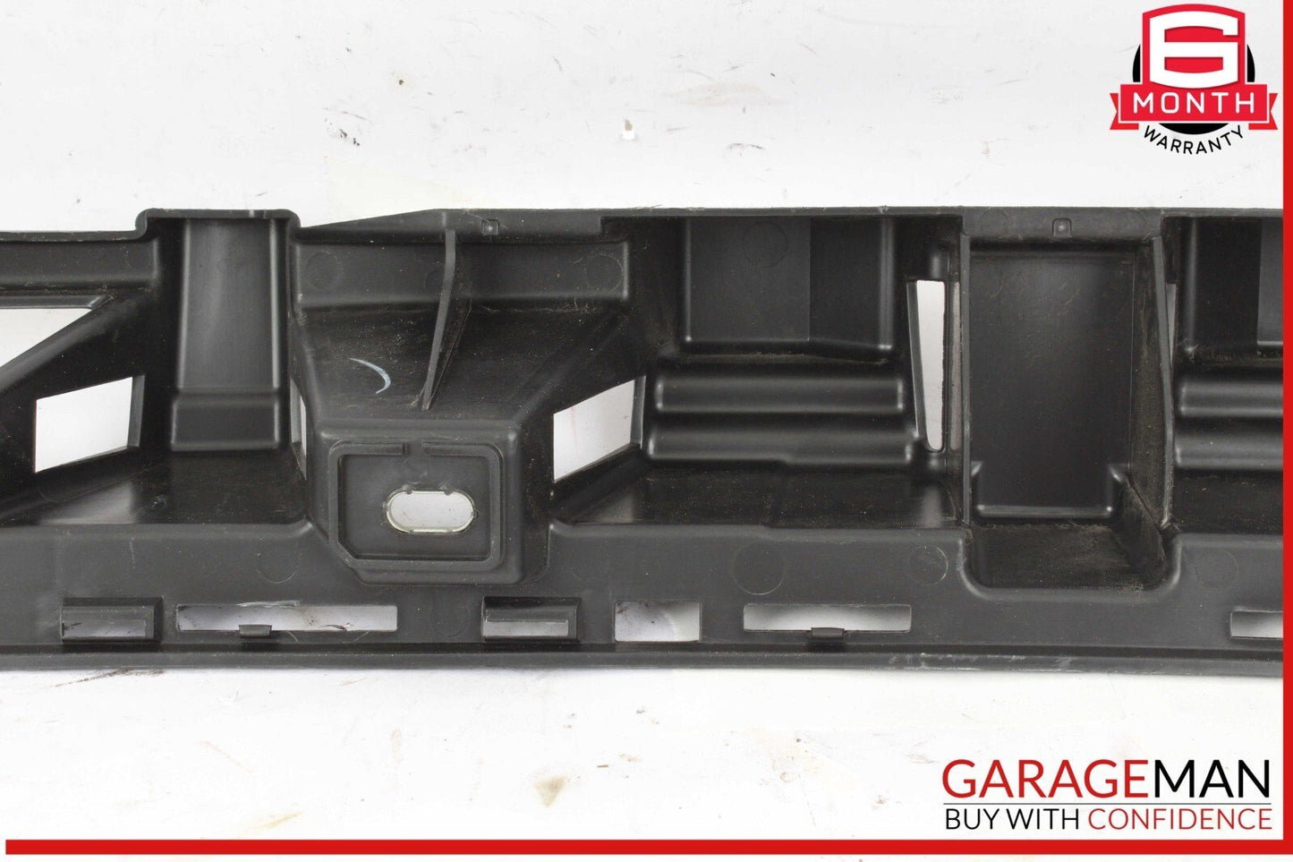 16-19 Mercedes W166 GLE400 Rear Bumper Center Mount Bracket Support 1668854165
