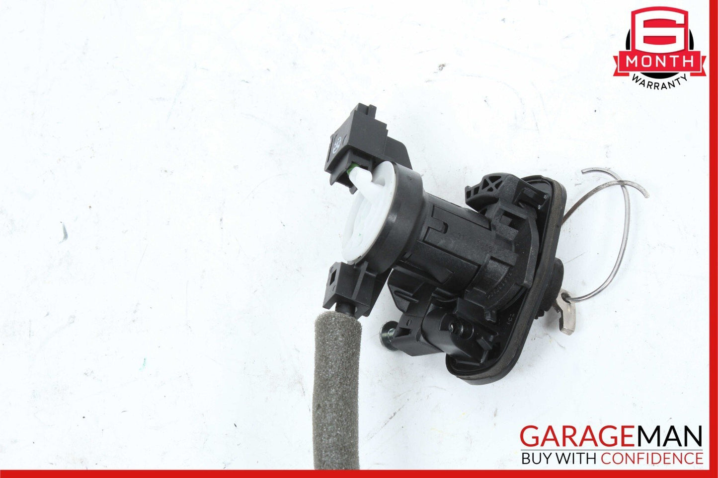 08-17 Mercedes W204 C300 C250 C350 Trunk Lid Latch Lock Actuator w/ Key OEM