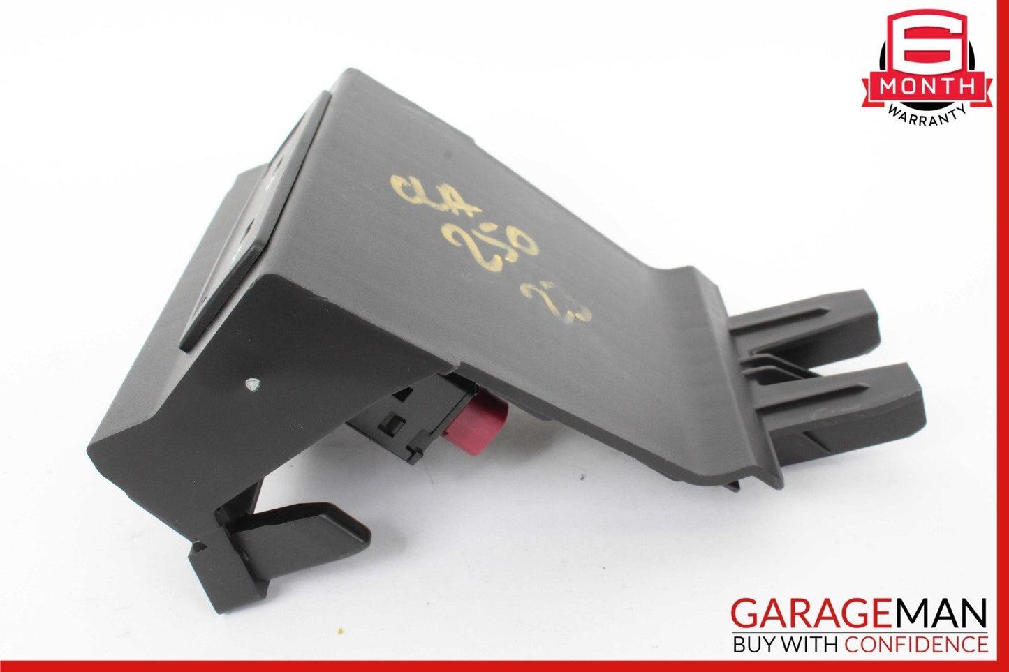 20-25 Mercedes W118 CLA250 GLB250 Center Console Dual USB-C Aux Jack Media Port
