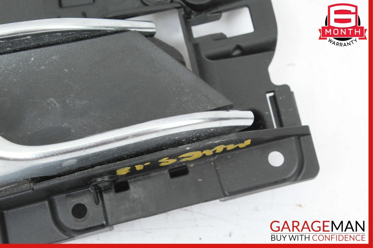 15-21 Porsche Macan S Front or Rear Right Side Interior Door Handle 95B837020