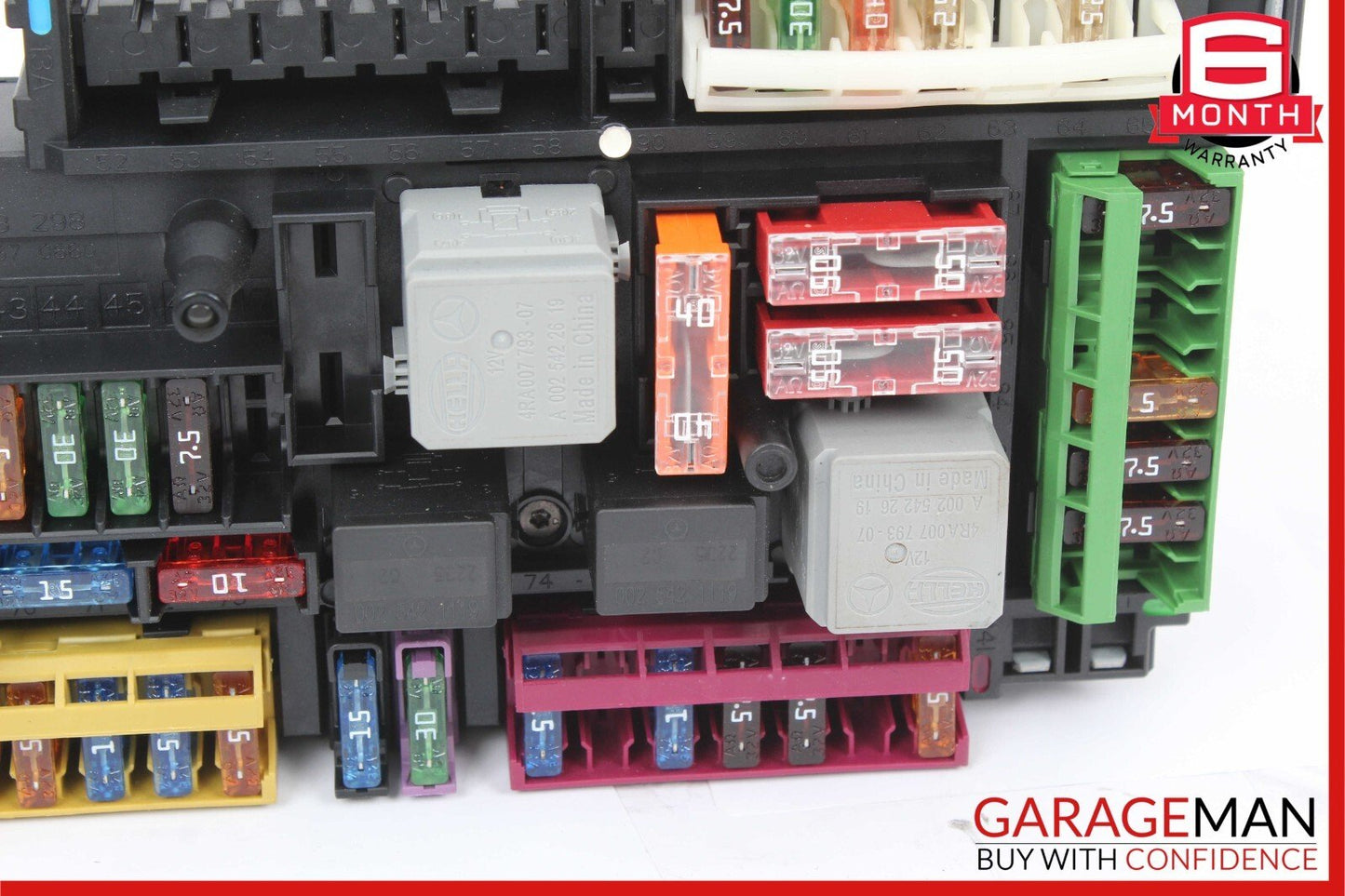 10-18 Mercedes W212 E63 AMG Rear Fuse Relay Box SAM Signal Acquisition Assembly