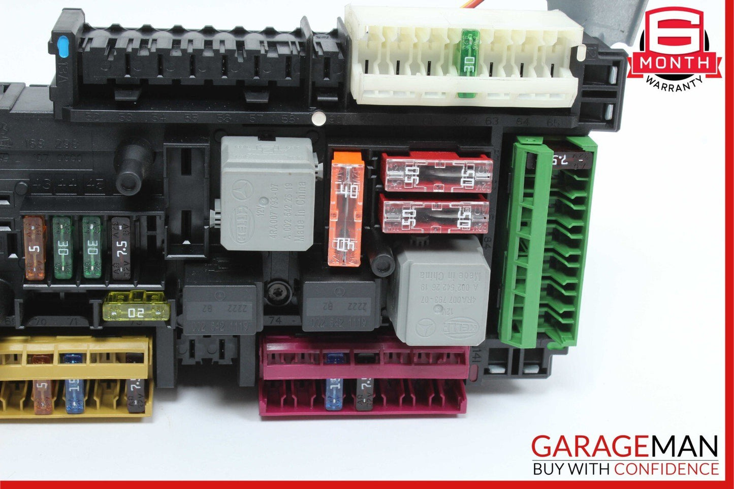 12-14 Mercedes W204 C350 C250 C300 Rear SAM Module Relay Fuse Box Assembly