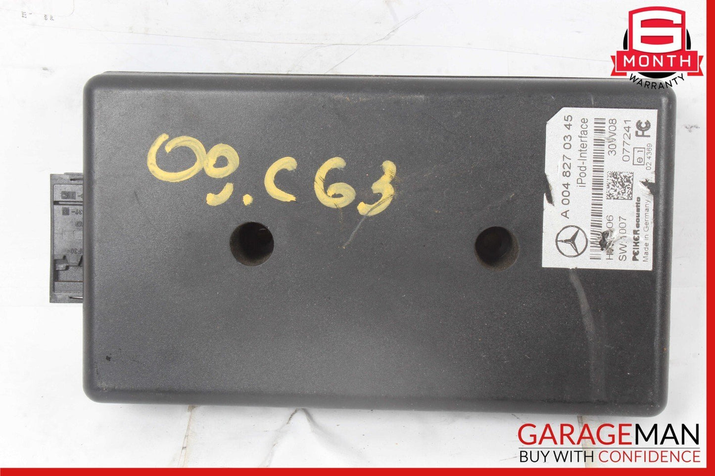 08-11 Mercedes W204 C63 AMG iPod iPhone Interface Multimedia Audio Control OEM