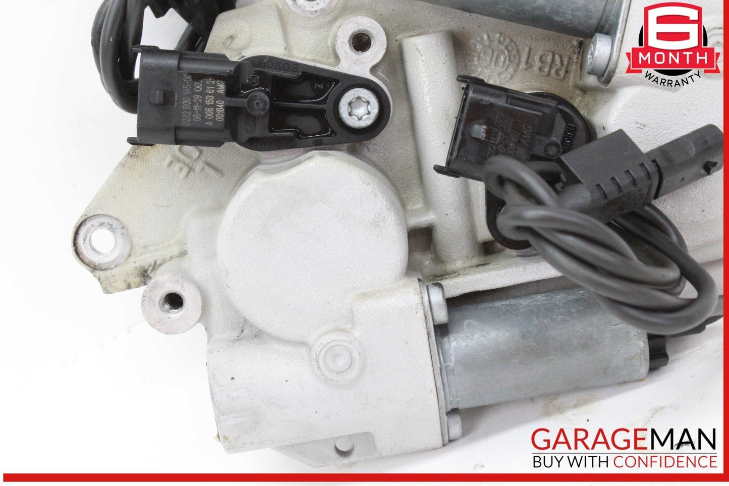07-15 Mercedes W219 CLS63 AMG Left Side Camshaft Adjuster Cover w/ Valve OEM