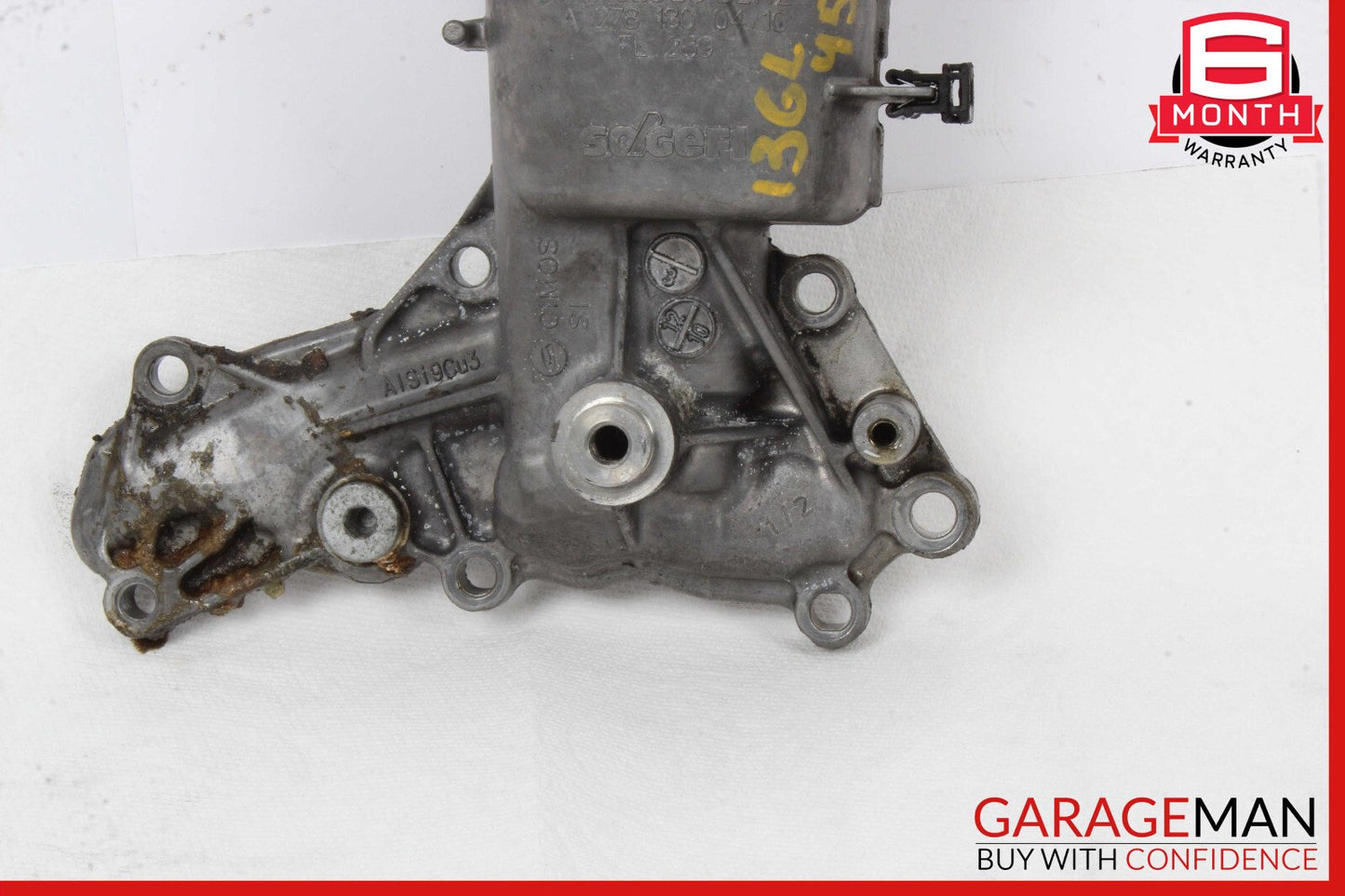 11-20 Mercedes X166 GL450 E550 Engine Oil Filter Housing 2781800410 OEM