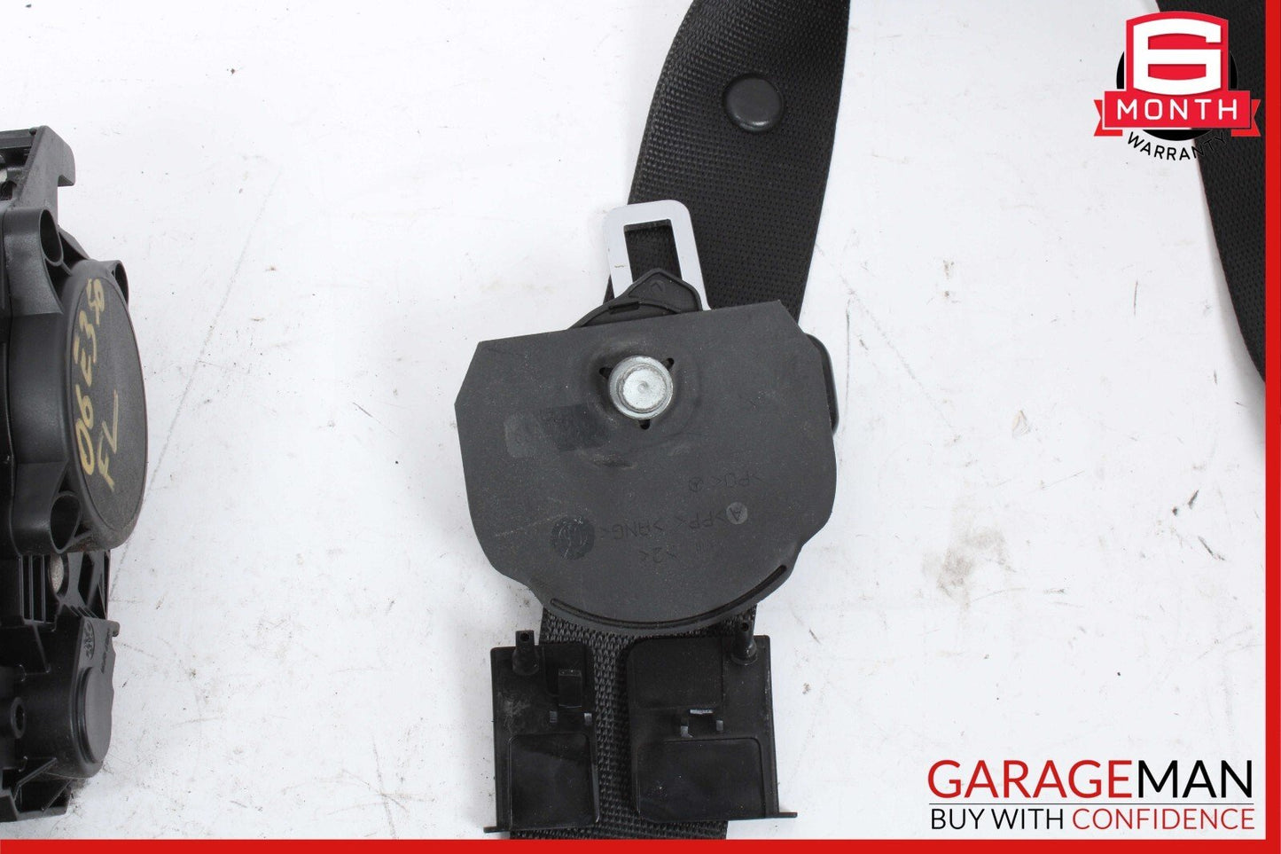 07-09 Mercedes E350 CLS550 CLS500 Front Left Seatbelt Seat Belt Retractor Black