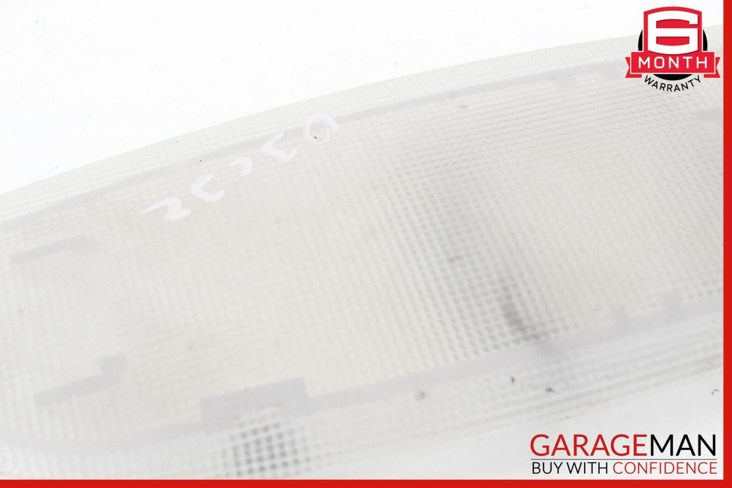 01-07 Mercedes W203 C230 C240 C32 AMG Rear Center Interior Dome Light Lamp