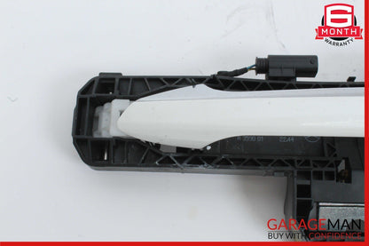 12-14 Mercedes W204 C250 Rear Left Side Keyless Go Exterior Door Handle White