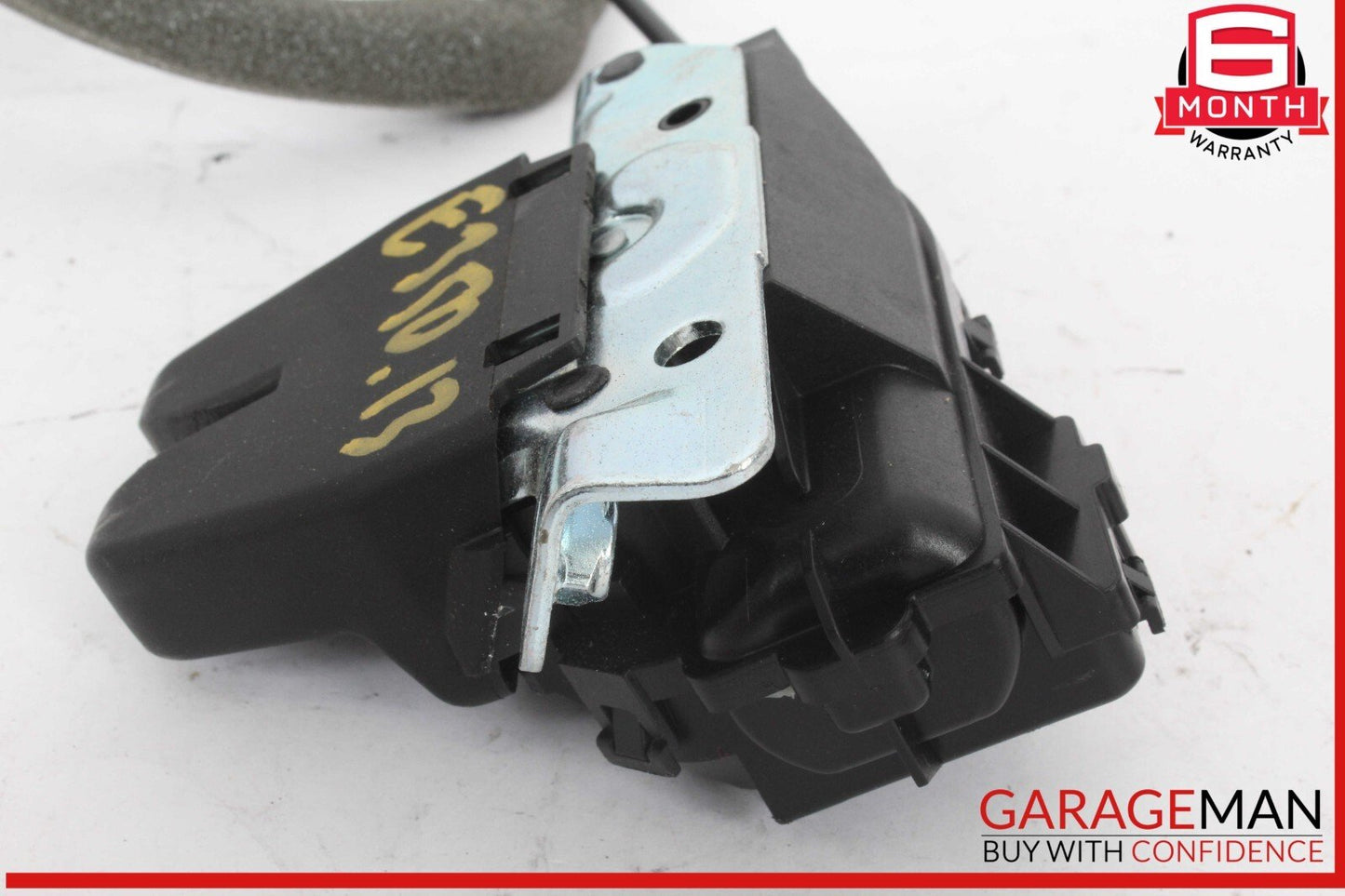 08-17 Mercedes W212 E350 C350 Trunk Lid Latch Lock Actuator 2047500261 OEM