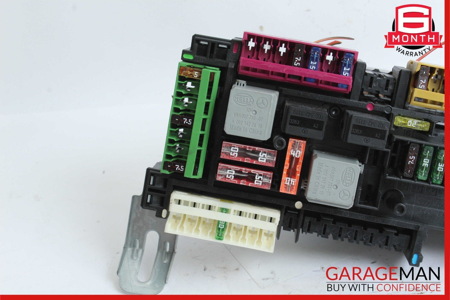 12-14 Mercedes W204 C250 C350 C63 AMG Rear SAM Module Relay Fuse Box Assembly