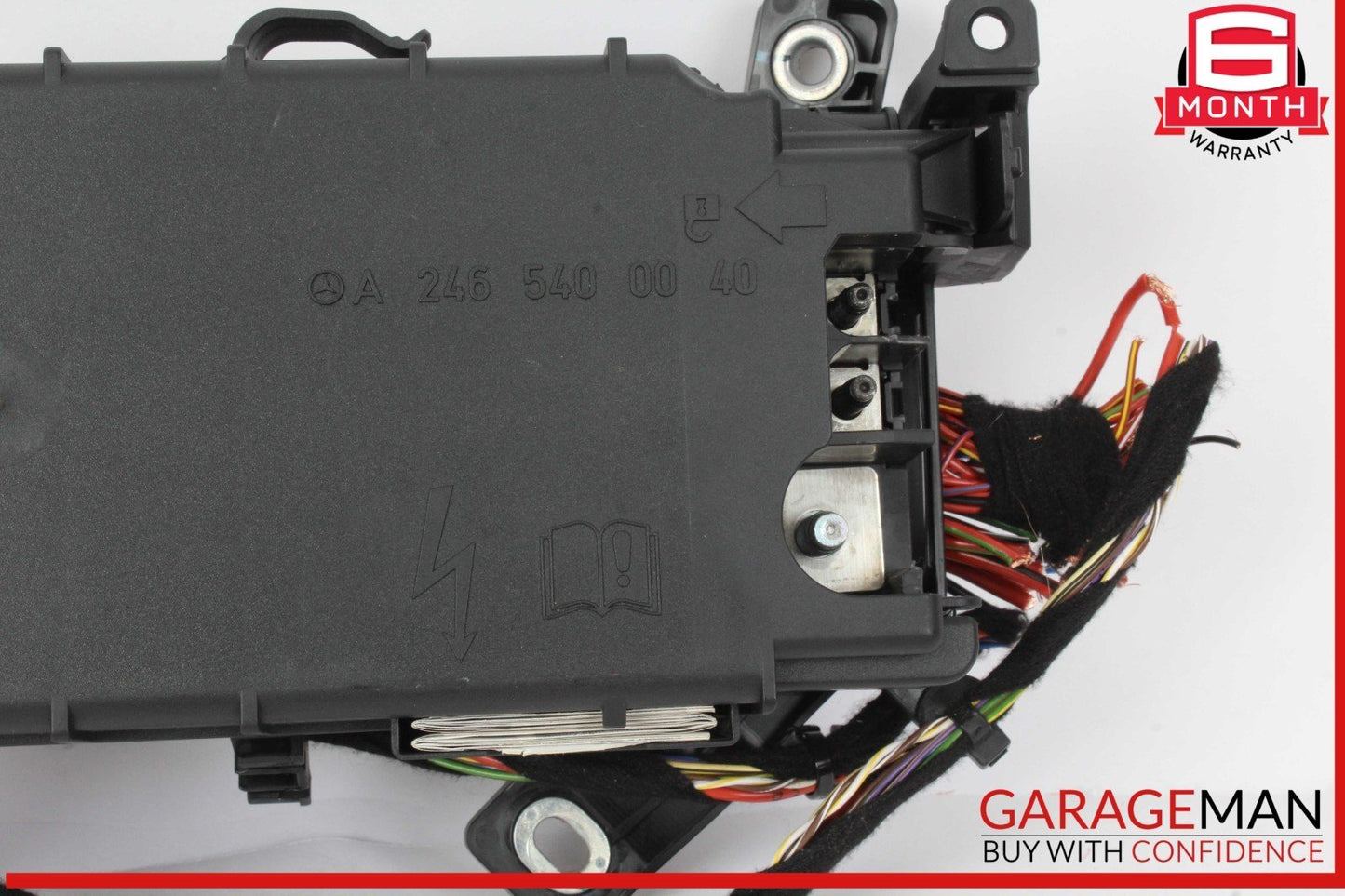 14-20 Mercedes W117 CLA250 GLA250 Front Right Interior Relay Fuse Box Assembly