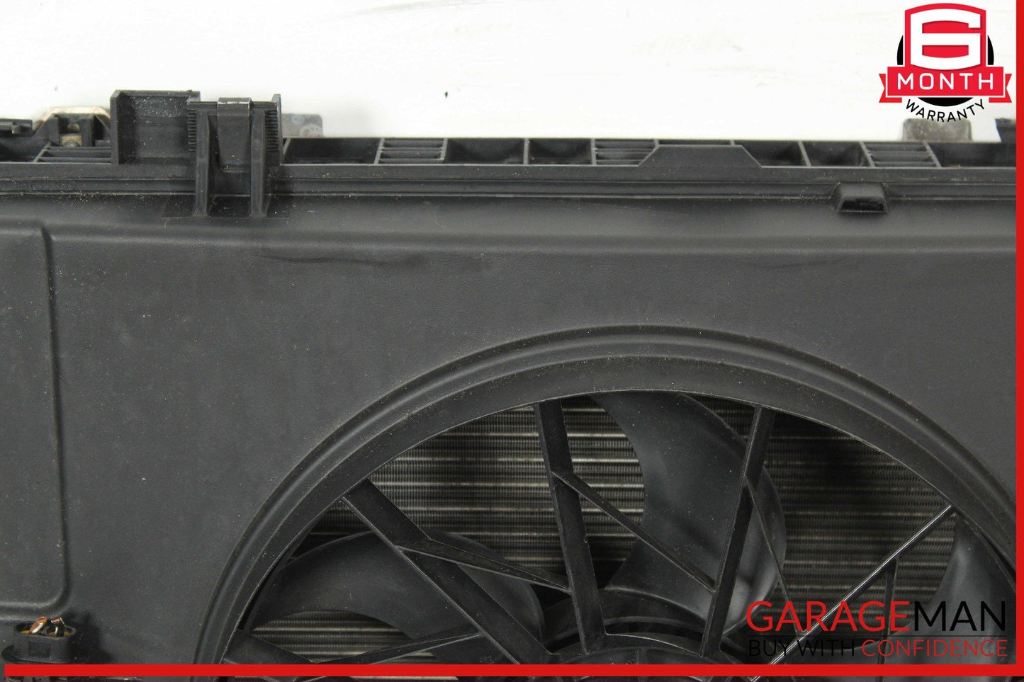98-02 Mercedes W210 E320 Engine Motor Cooling Radiator Assembly OEM