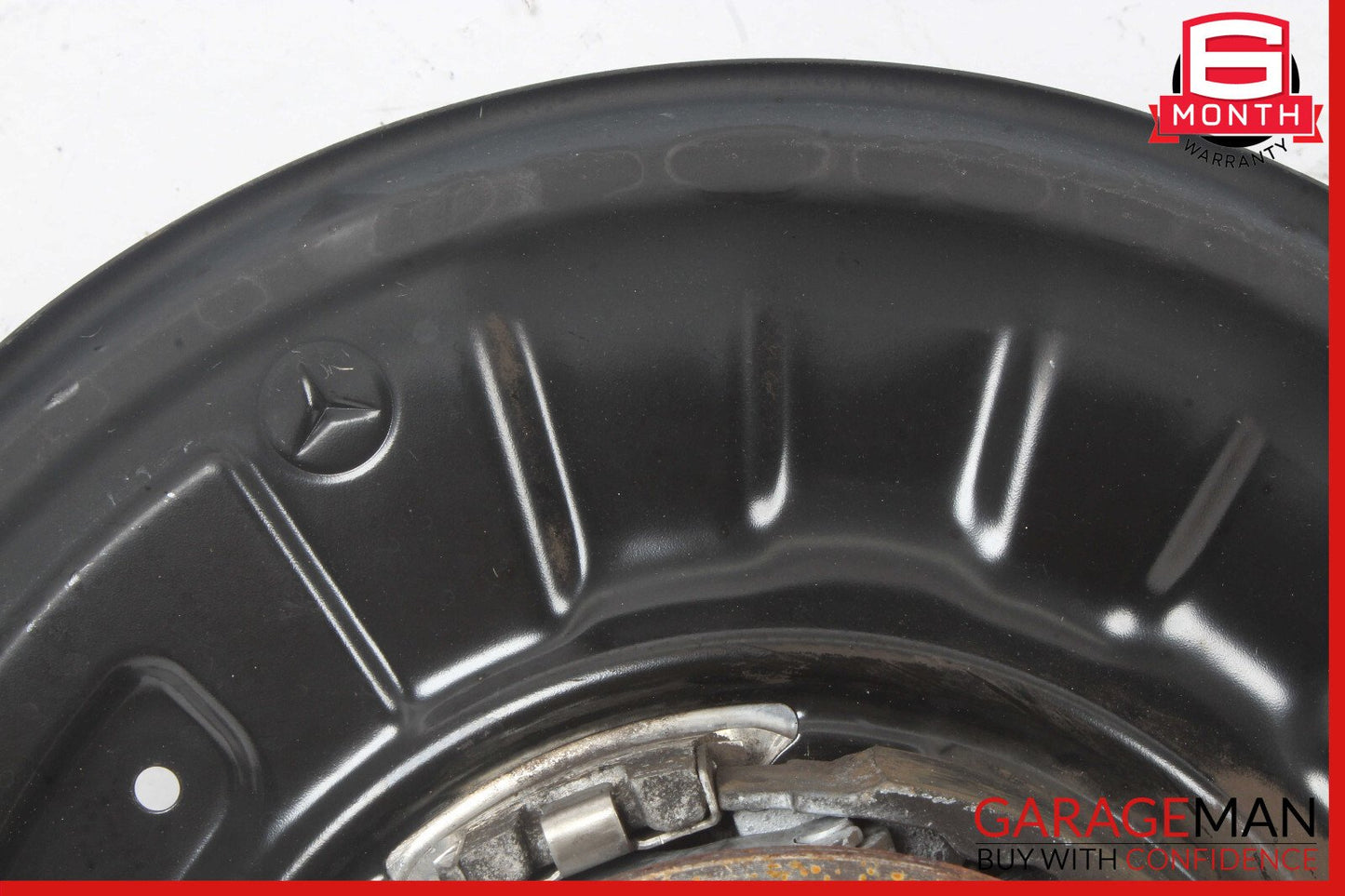 10-18 Mercedes W212 E350 Rear Left Side Spindle Knuckle Hub OEM