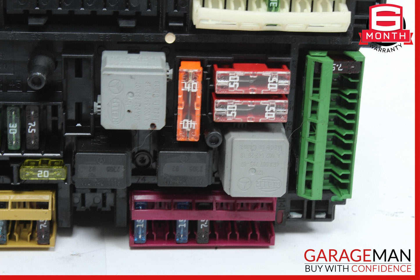 12-14 Mercedes W204 C250 C300 C350 Rear Fuse Relay Box Module 2049060305 OEM
