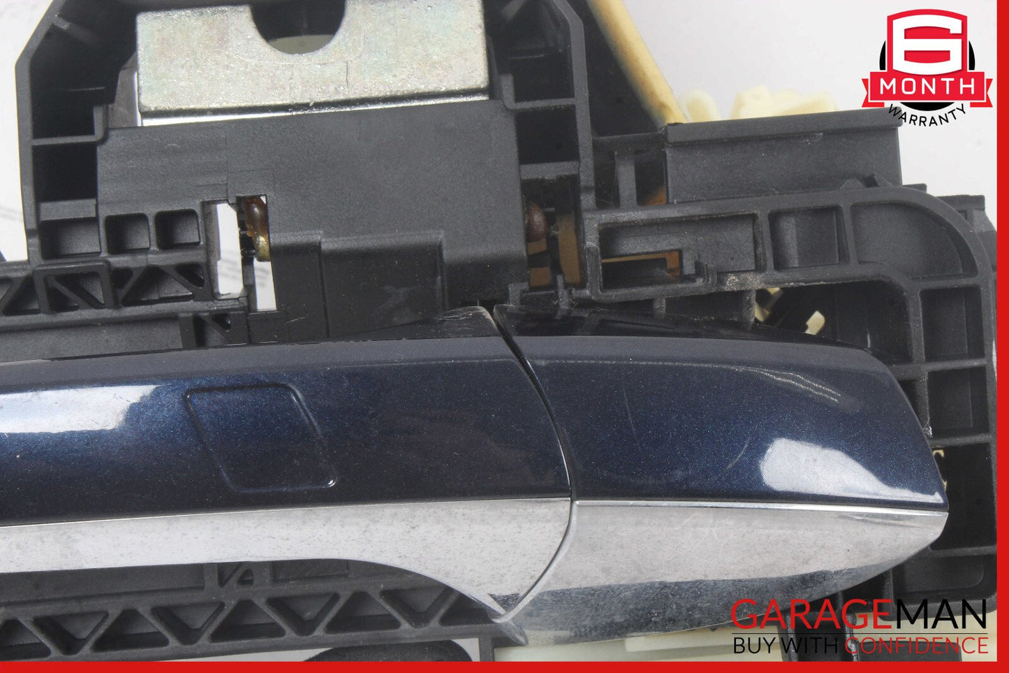 10-17 Mercedes W212 E350 Front Right Side Exterior Door Handle Keyless Go OEM