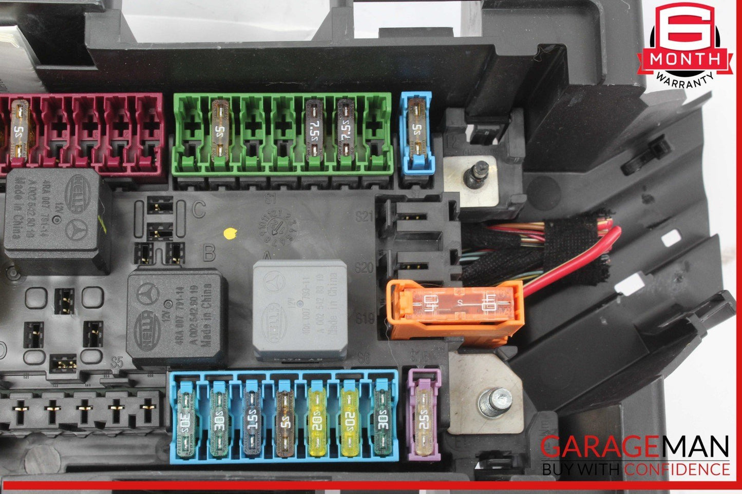 12-16 Mercedes X166 GL450 GL550 ML550 Rear Relay Fuse Box 1669063901 OEM