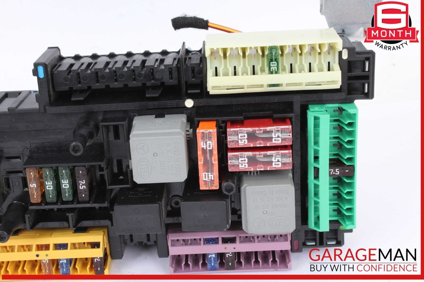 10-11 Mercedes W204 C300 C250 Rear SAM Module Relay Fuse Box 2049060505 OEM