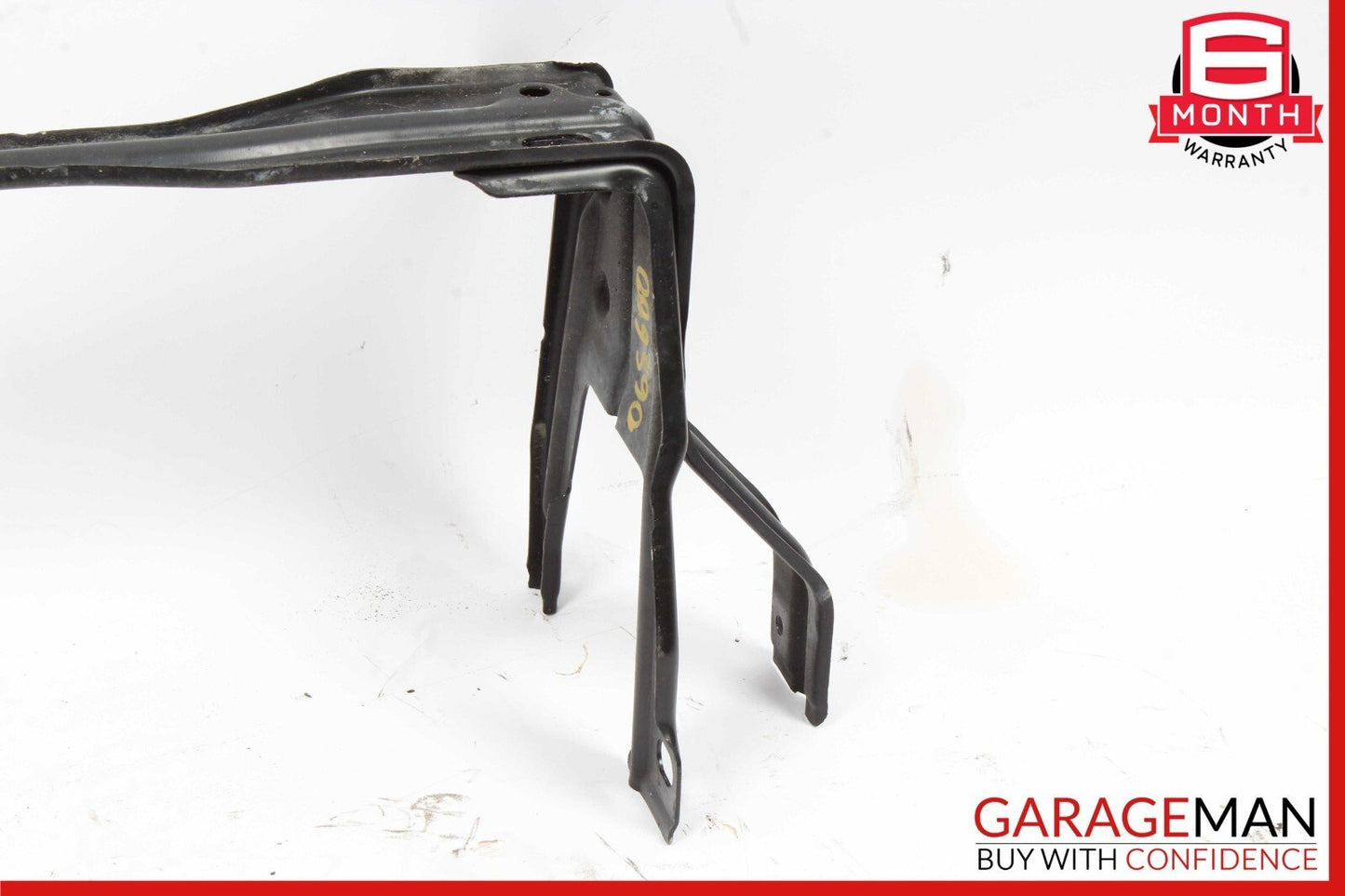 07-13 Mercedes W221 S550 Front Lower Bumper Reinforcement Bracket Frame Assembly