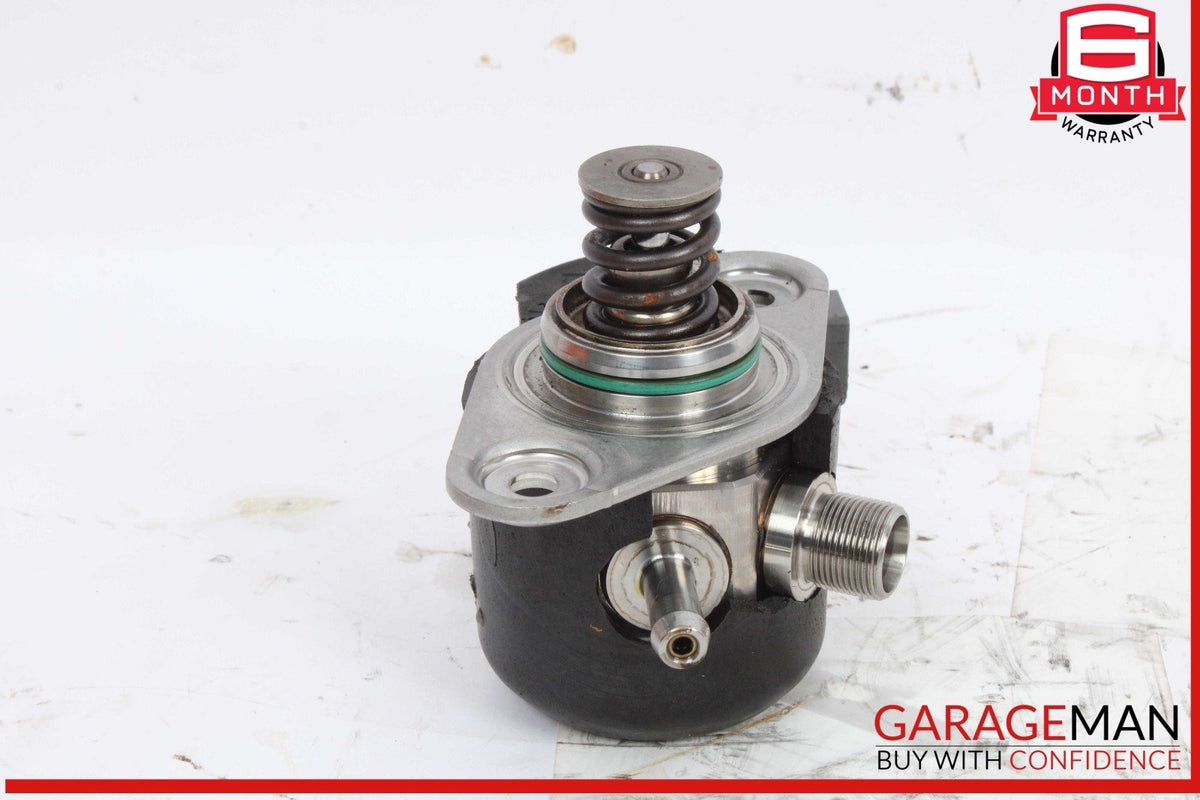 15-23 Mercedes W447 Metris C300 GLC300 E300 High Pressure Fuel Pump w/ Cover OEM