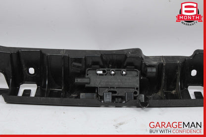 15-18 Porsche Macan 95B Rear Bumper Bracket Mount w/ Keyless Entry Antenna Assy