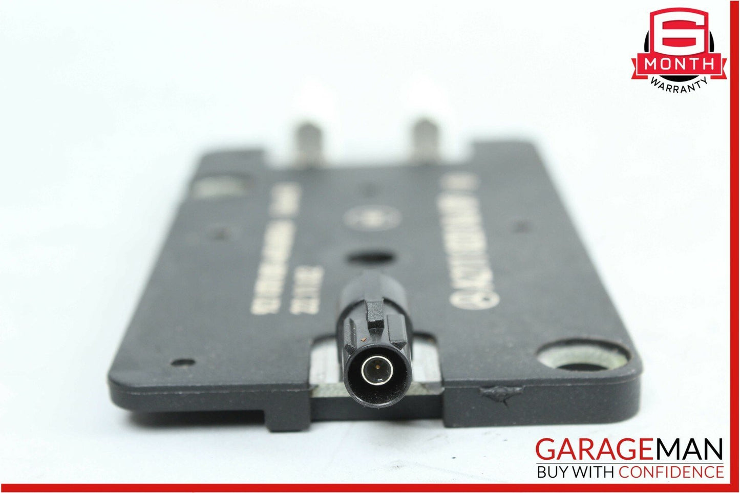 03-09 Mercedes W211 E320 CLK350 CLS500 Antenna Signal Amplifier Booster Module