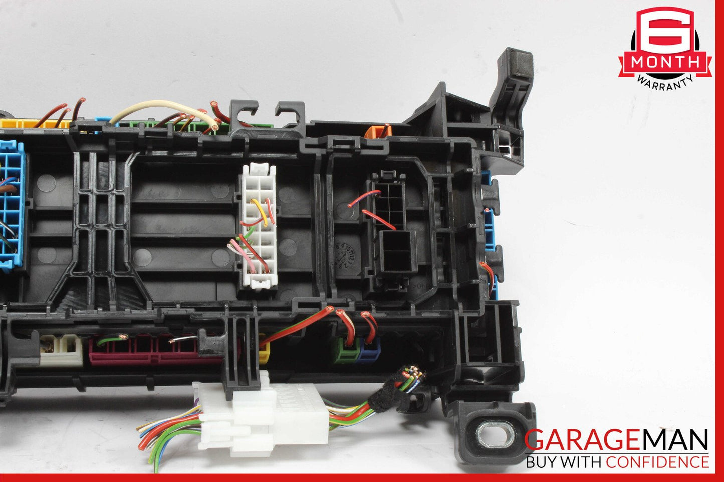 14-20 Mercedes W117 CLA250 GLA250 Front Interior Fuse Box Relay Unit Bracket OEM