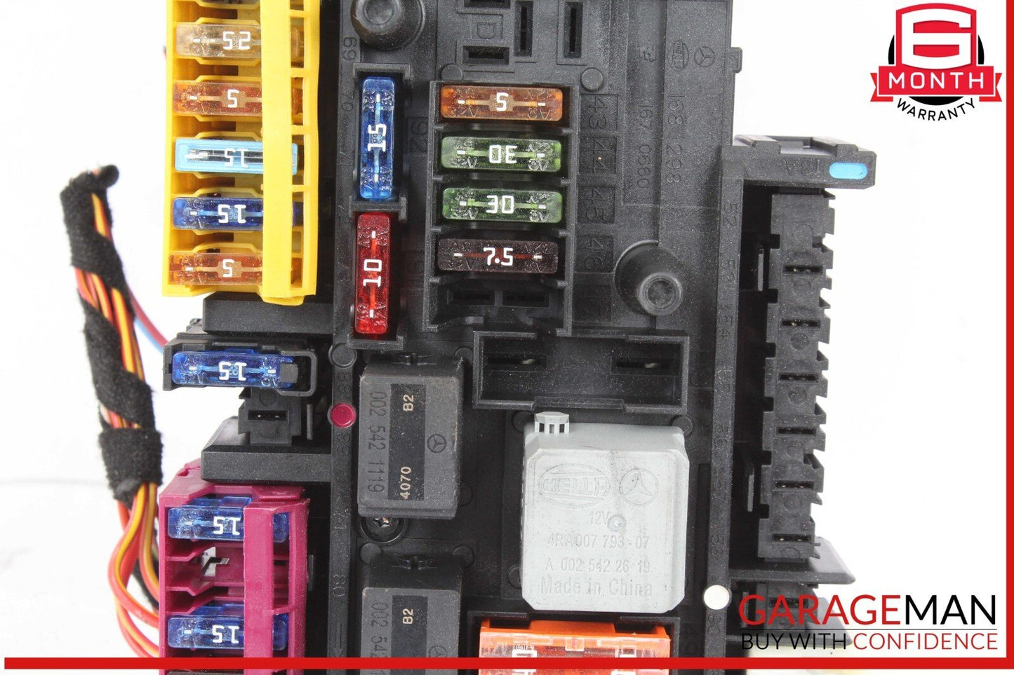 10-18 Mercedes W212 E550 Rear Fuse Relay Box SAM Signal Acquisition Assembly OEM