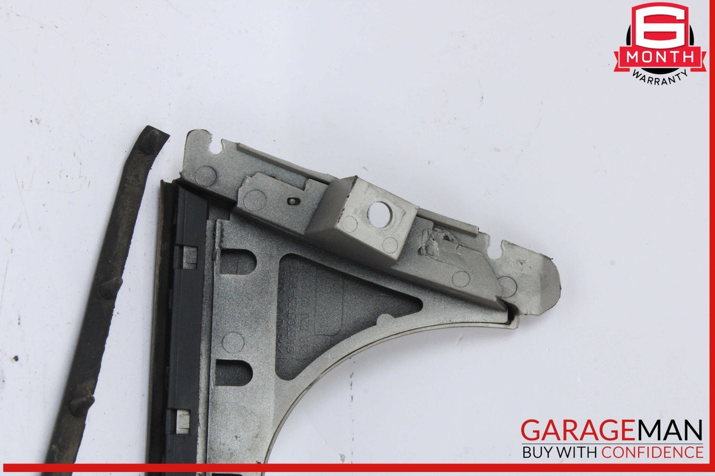 96-99 Mercedes W210 E320 E430 E300 Front Right Side Headlight Cover Trim OEM