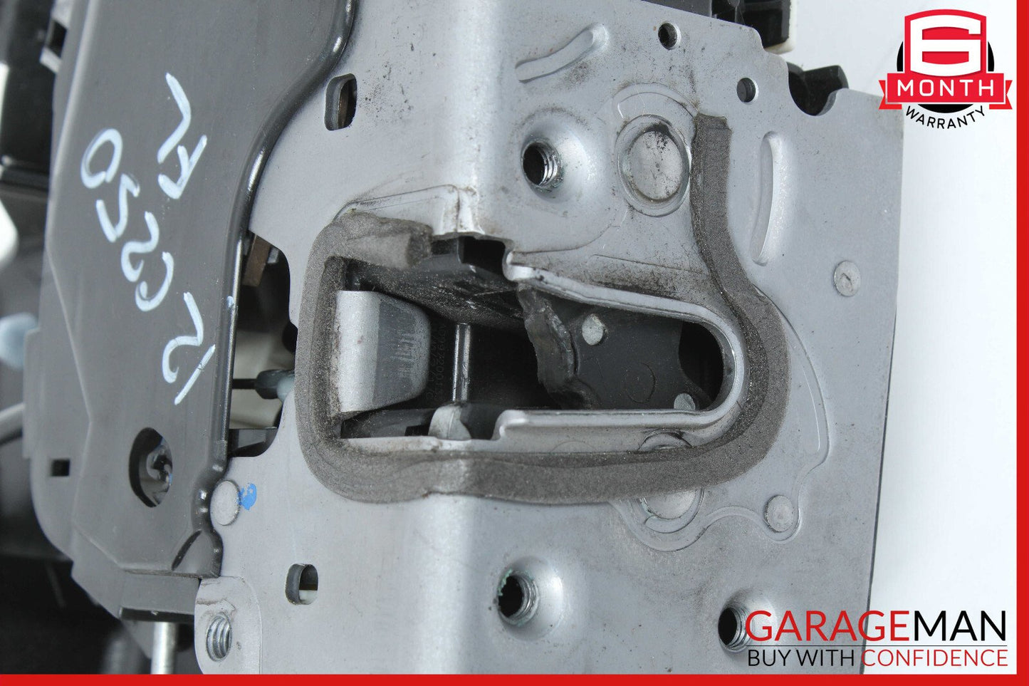 08-14 Mercedes W204 C250 C350 C300 Front Left Door Lock Latch Actuator OEM