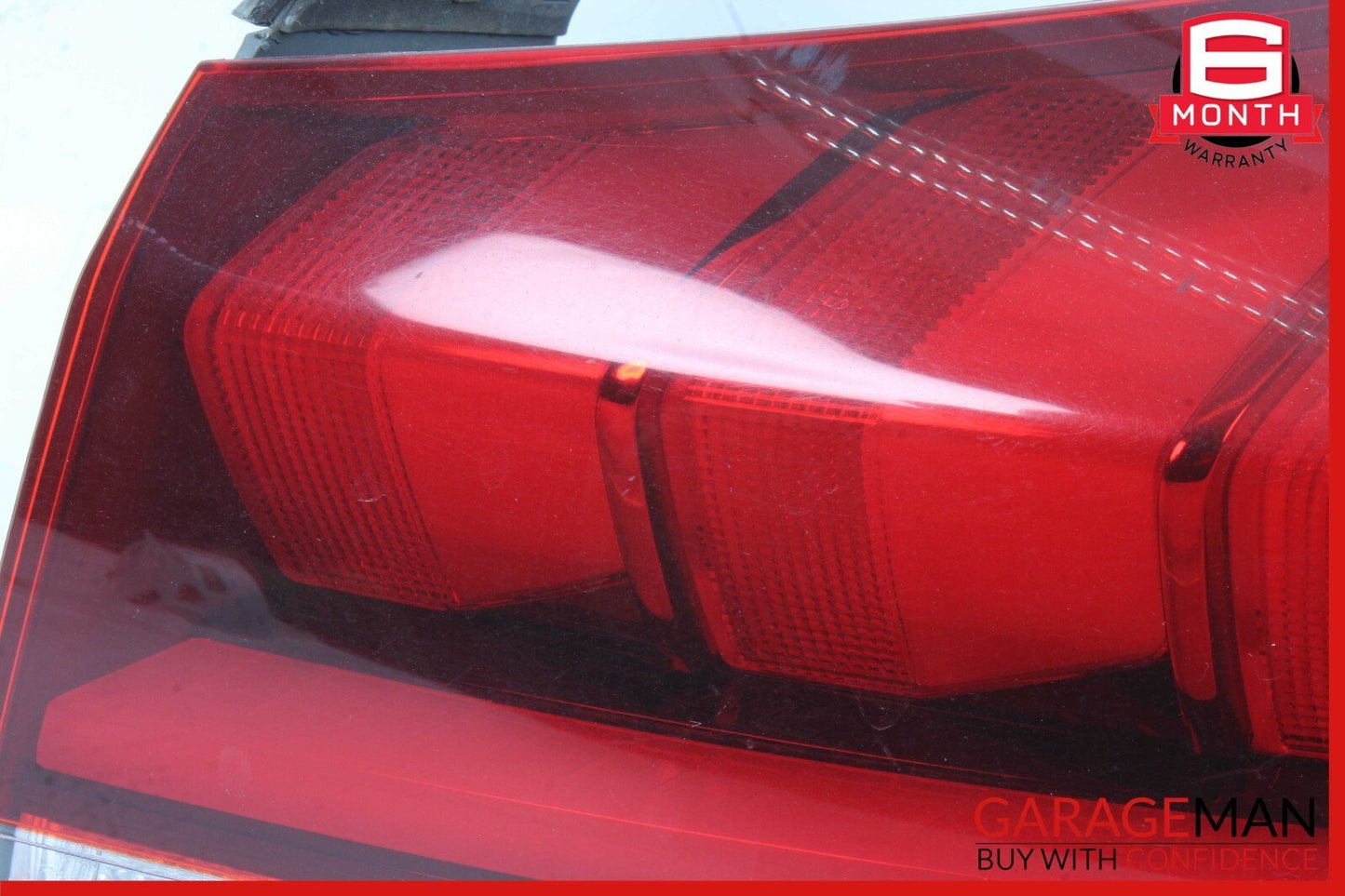 15-17 Hyundai Genesis Rear Right Side Outer Tail Light Lamp 92401B113 OEM