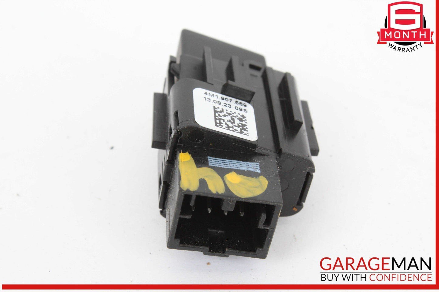 17-24 Audi A4 Instrument Cluster Trip Reset Switch Button 4M1907569 OEM