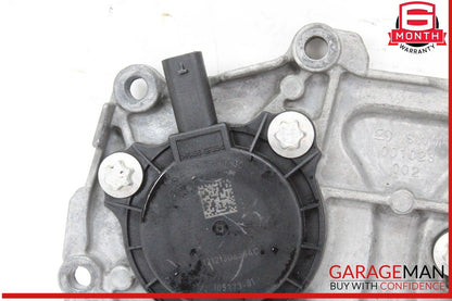 12-18 Mercedes X166 GL450 GL550 Front Right or Left Engine Timing Chain Plate